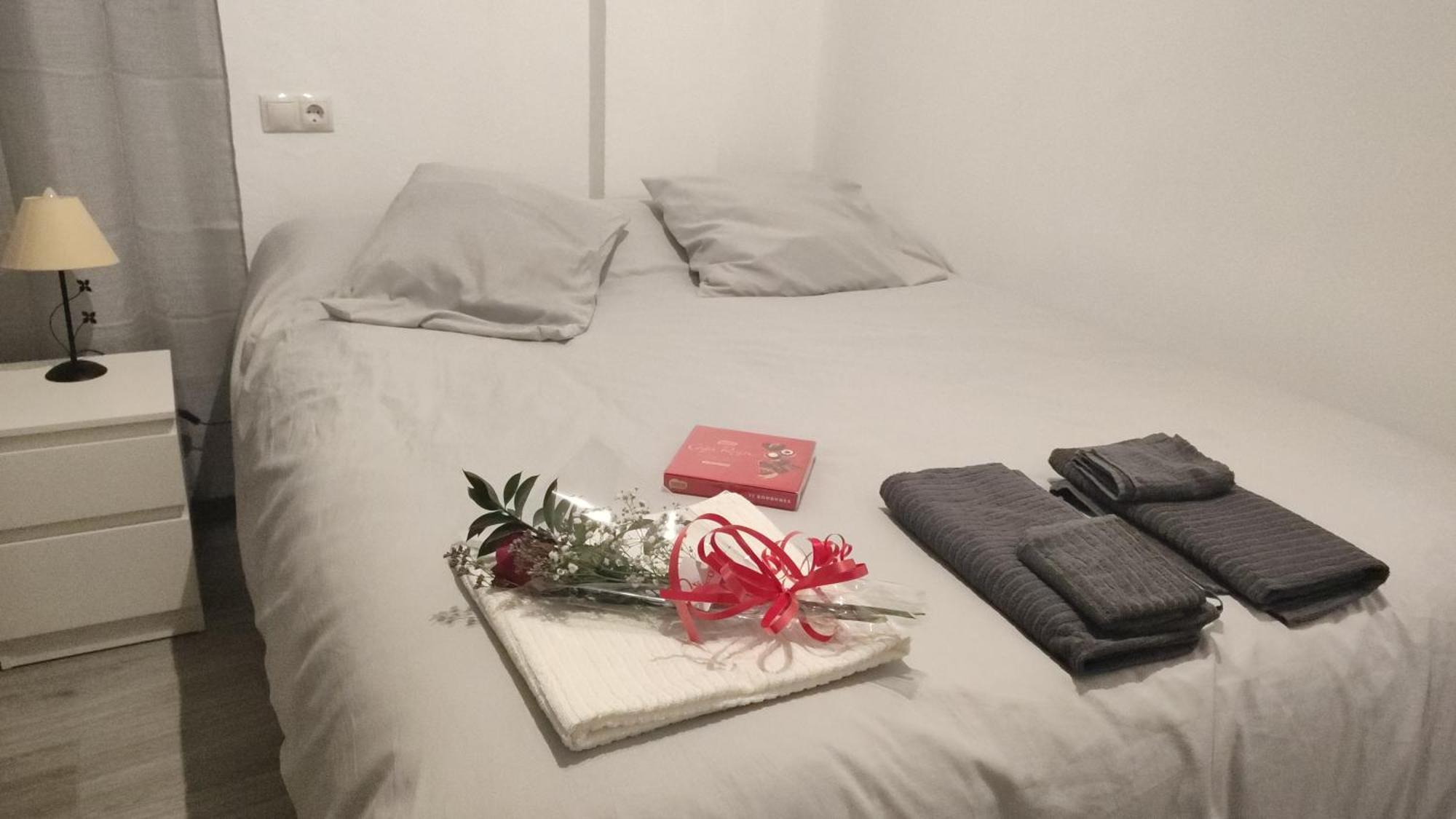 Apartamentos De Don Juan อัลมาเดน เดลา ปลาตา ภายนอก รูปภาพ